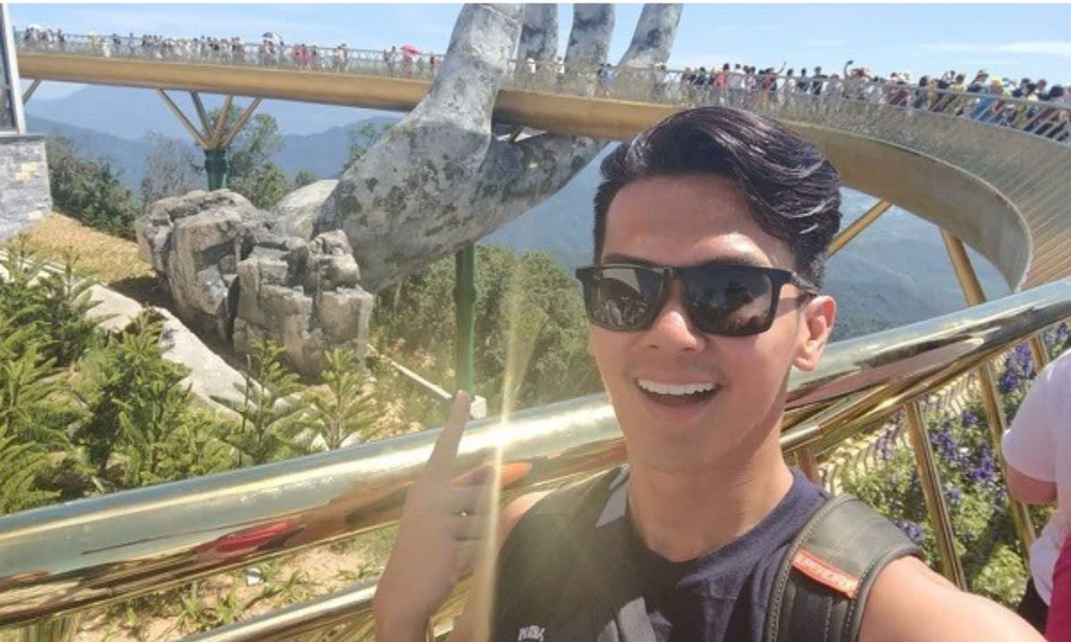 Tour Đà Nẵng Bà Nà Hills ăn trưa buffet tham quan Cầu Vàng